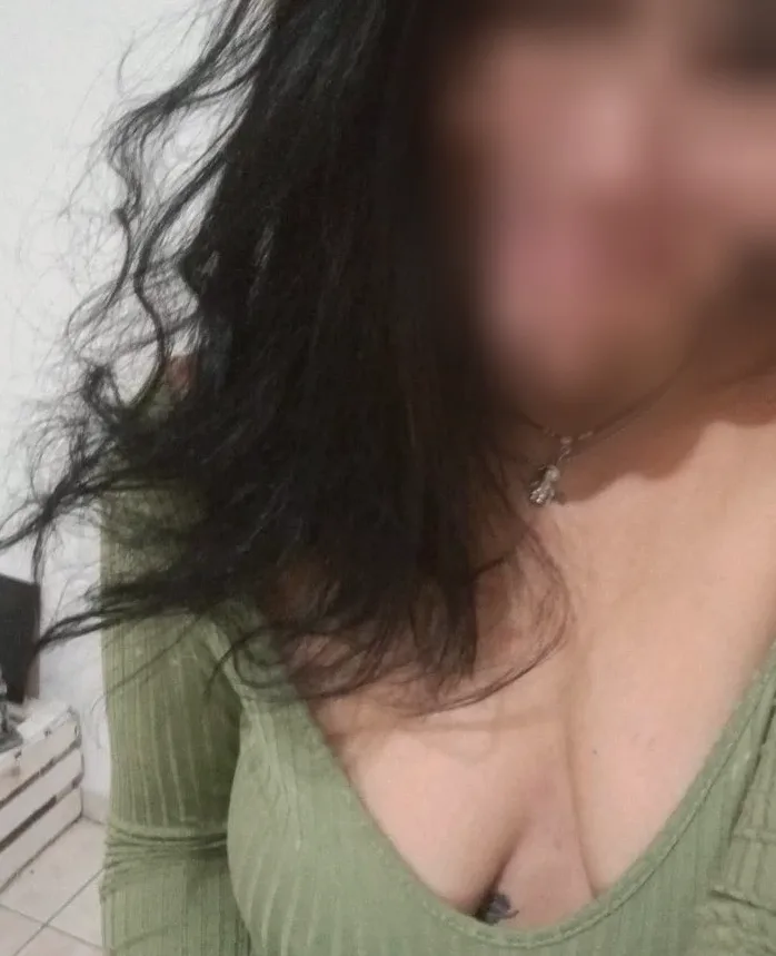 Anne, 39