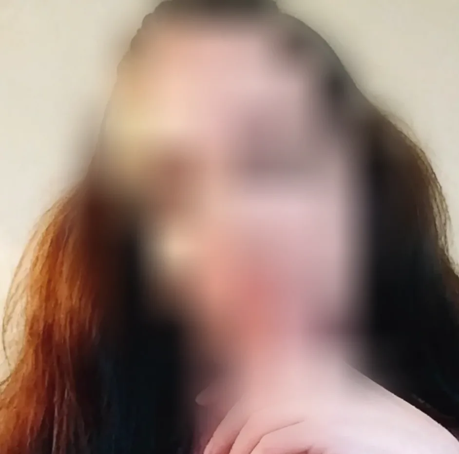Anouk, 26