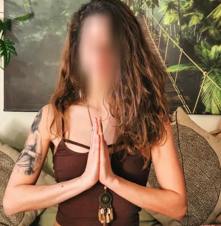 Aya, 31