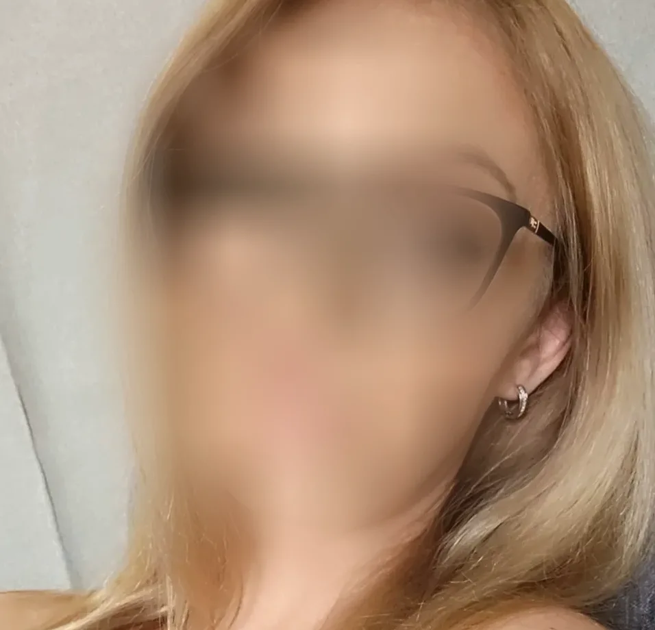 Fenna, 37