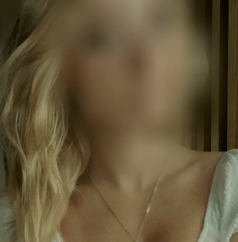 Ilse, 19