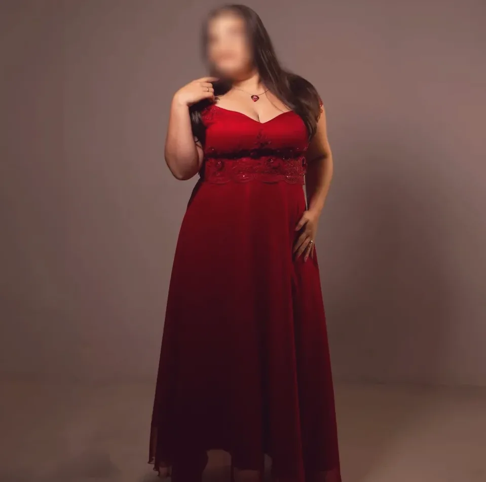 Marlies, 32